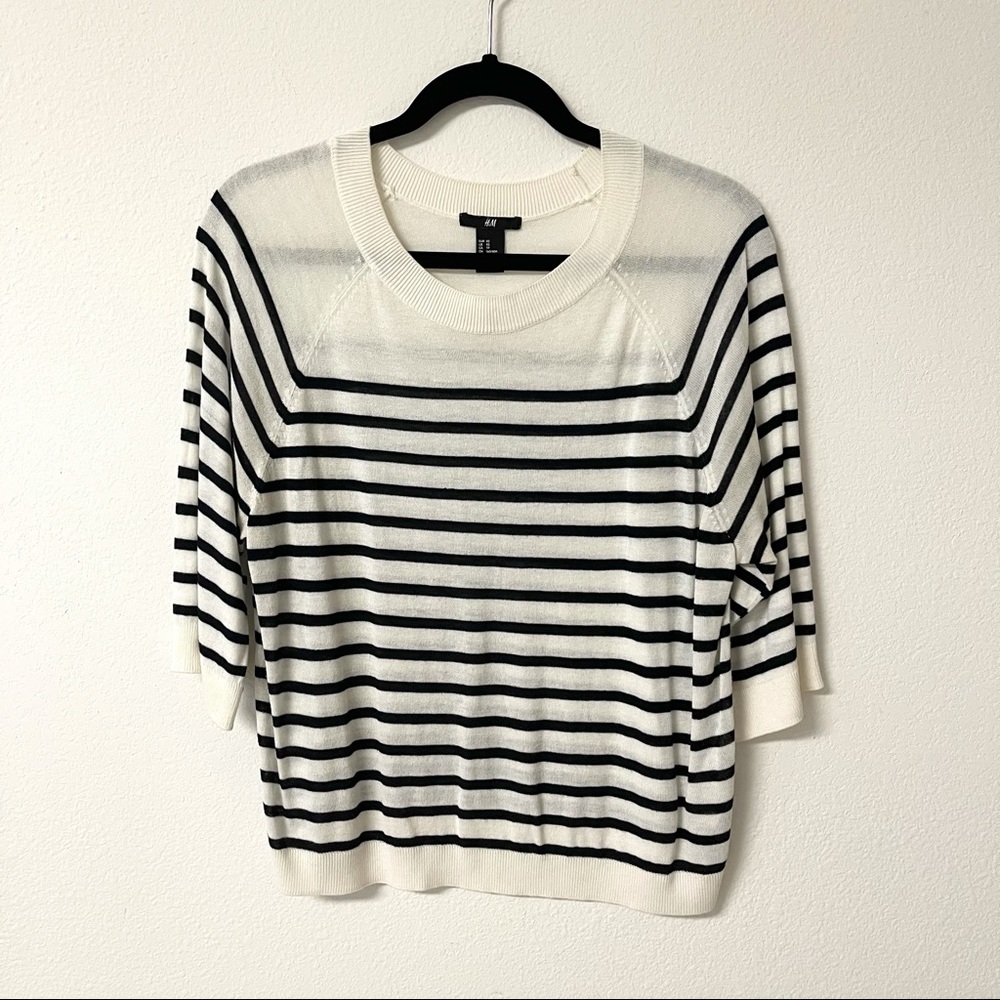 H&M Striped 3/4 Sleeve Blouse